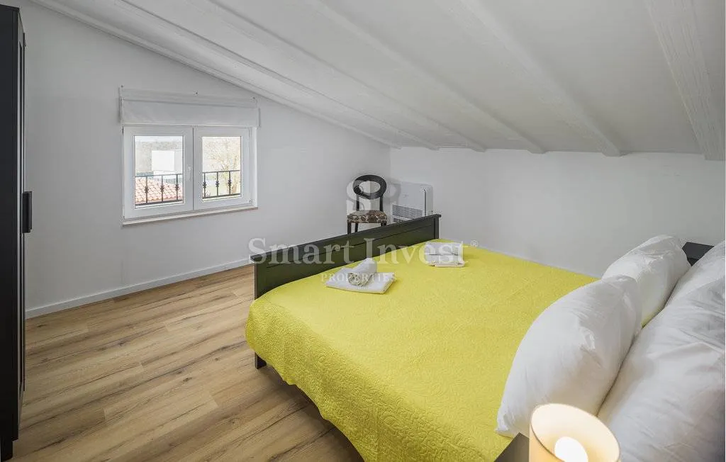 poreč, postrana kuća sa 3 apartmana i bazenom, 4 km od mora - slika 44