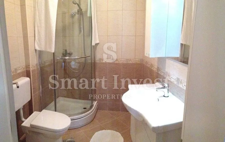 novi vinodolski, apartmanska kuća od 400 m2 - slika 12