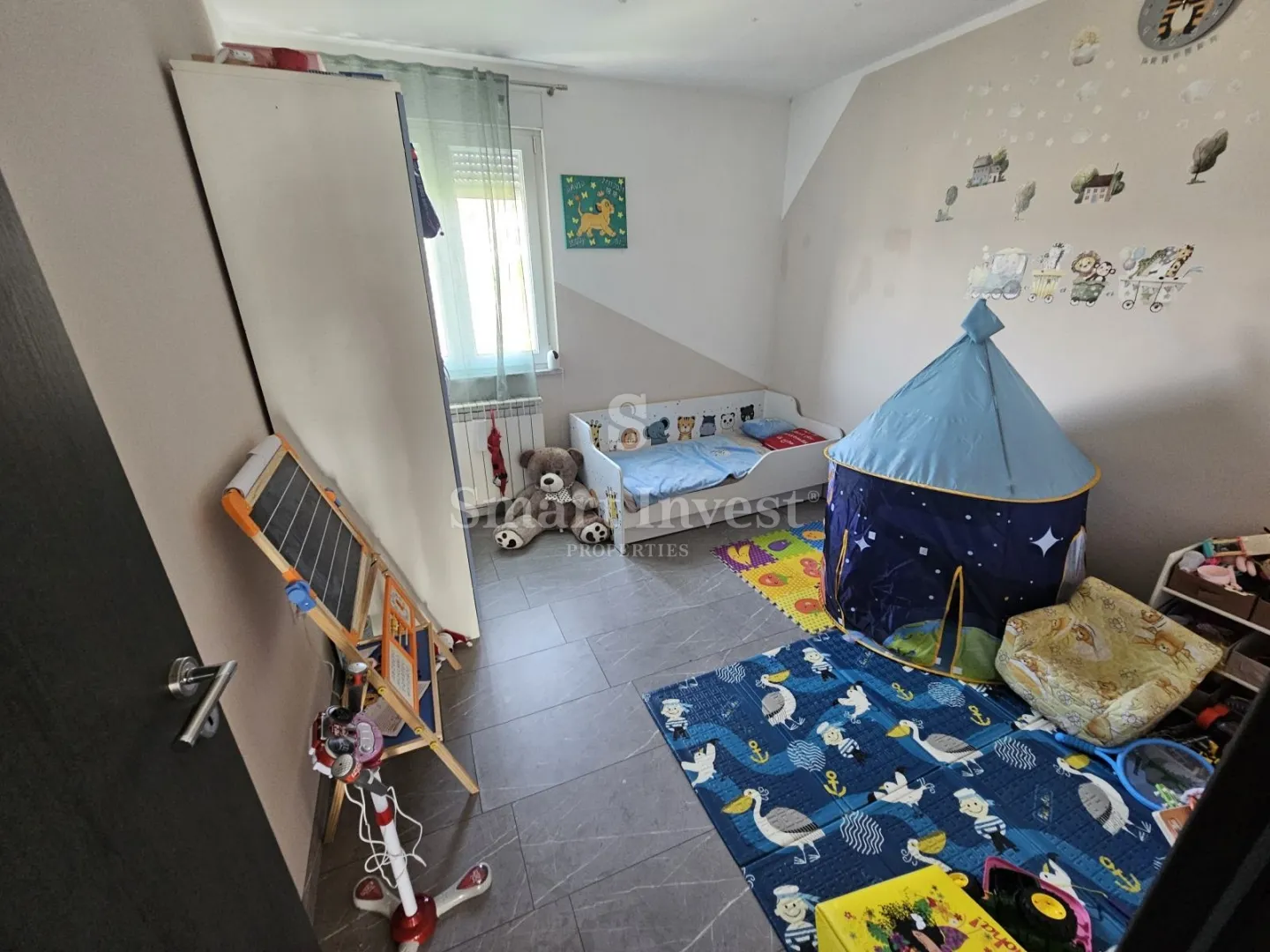 kastav, prostran stan 3s+db, 2 parkirna mjesta + vrt - slika 7