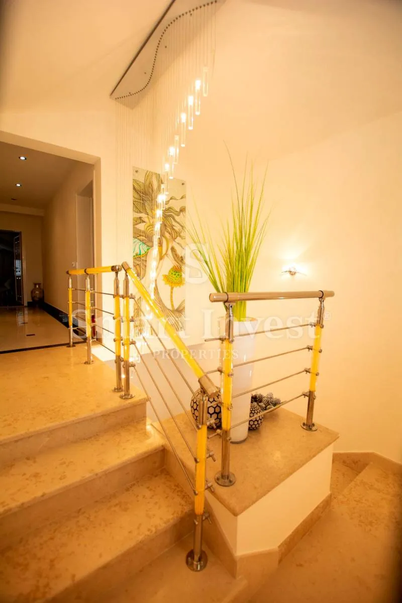 funtana, prekrasna vila s bazenom i 10 apartmana u blizini mora! - slika 13