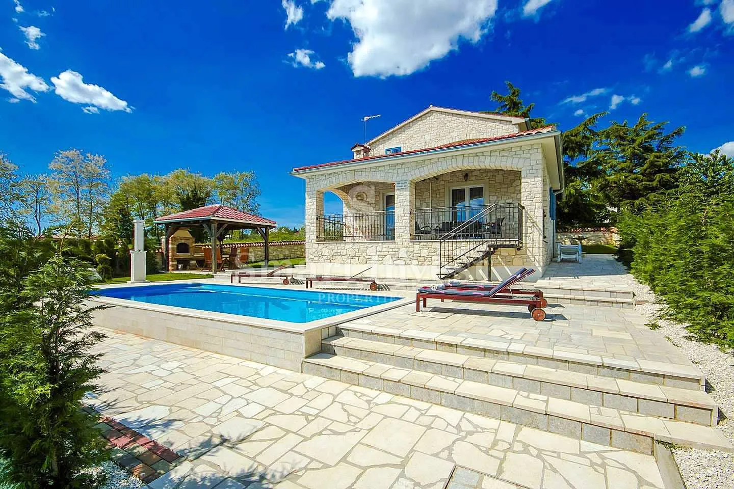 poreč okolica, prekrasna kamena vila s bazenom nedaleko mora - slika 36