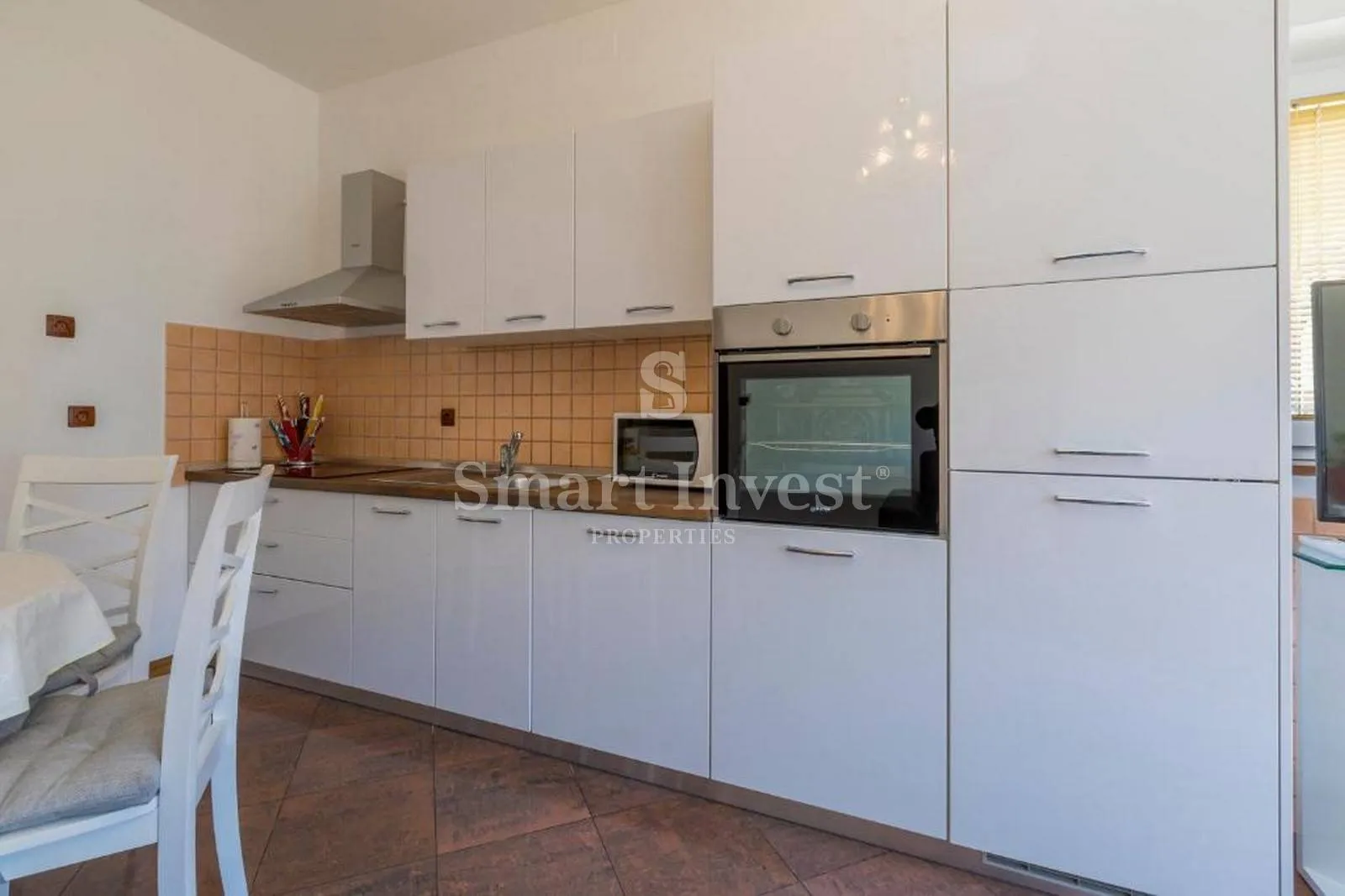 crikvenica, kuća od 440 m2 s 3 stana i bazenom - slika 15
