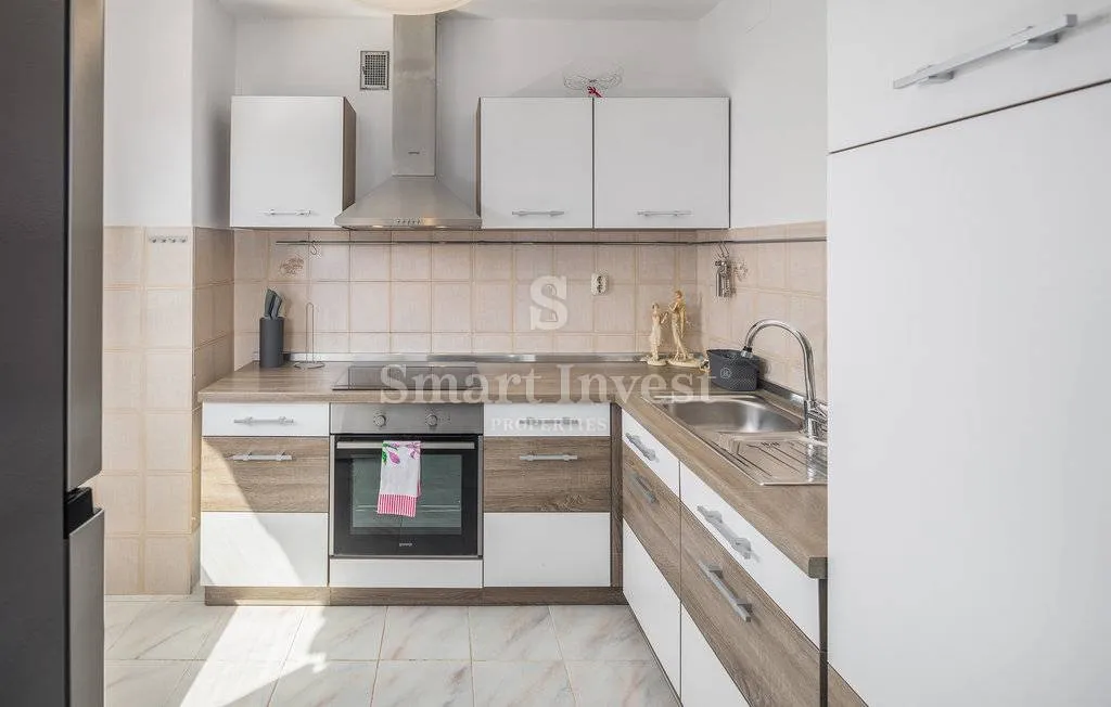 poreč, postrana kuća sa 3 apartmana i bazenom, 4 km od mora - slika 28
