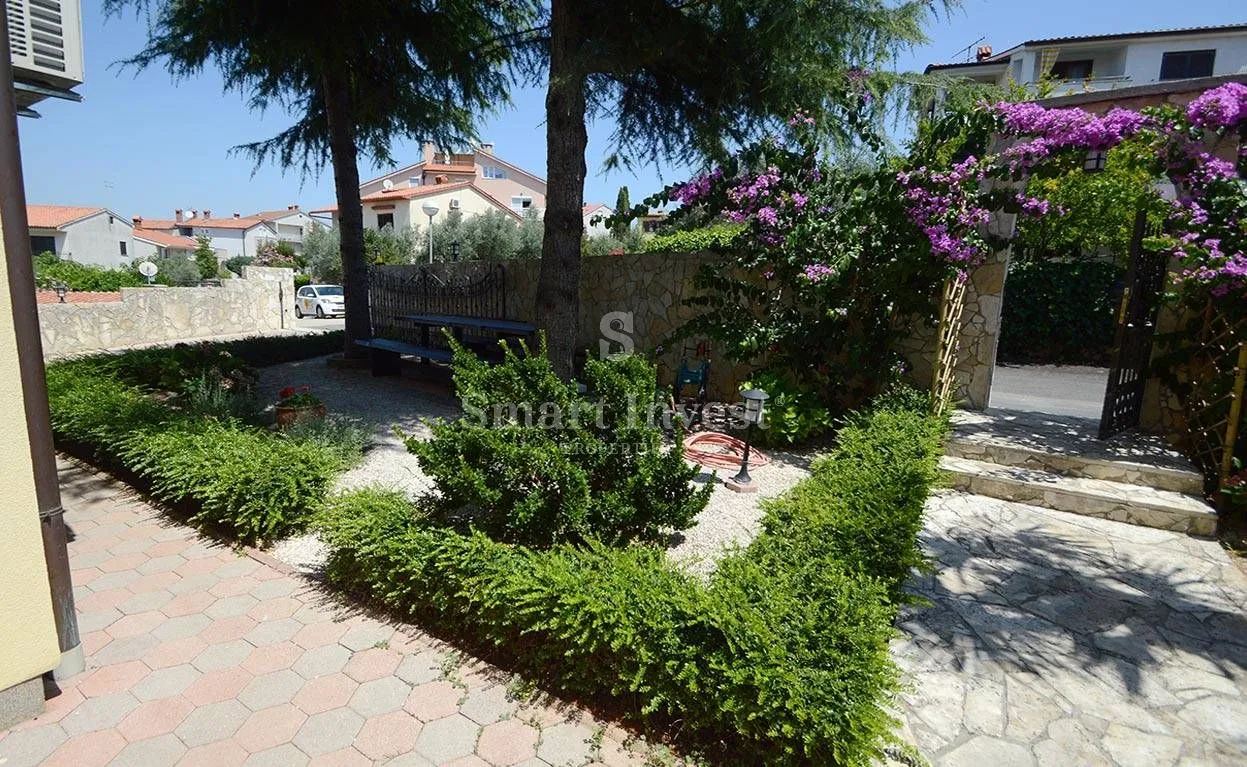 istra - medulin, apartmanska kuća s bazenom i pogledom na more - 400 m do mora! - slika 5