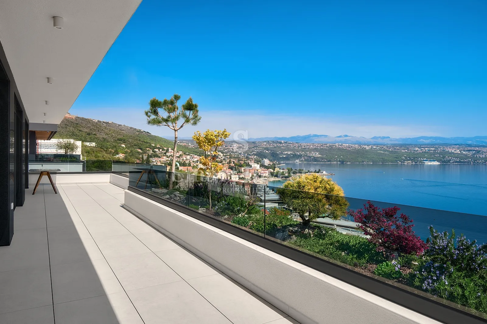 opatija, luksuzan penthouse 3s+db, s krovnim bazenom i pogledom na more (s3) - slika 19
