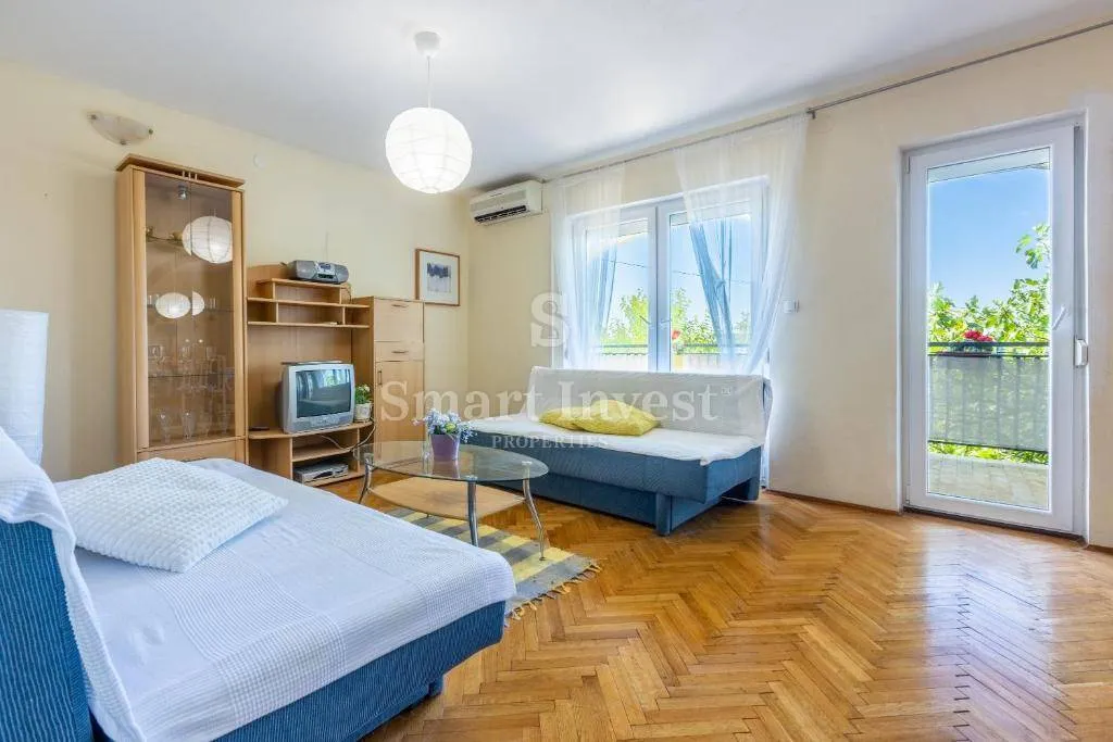 dramalj, kuća sa 5 apartmana i 2 garaže blizu mora - slika 25