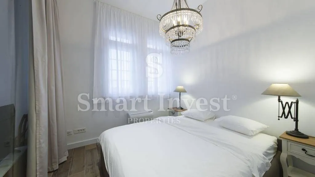 opatija - centar, etaža s 5 apartmana, 150 m od mora - slika 14