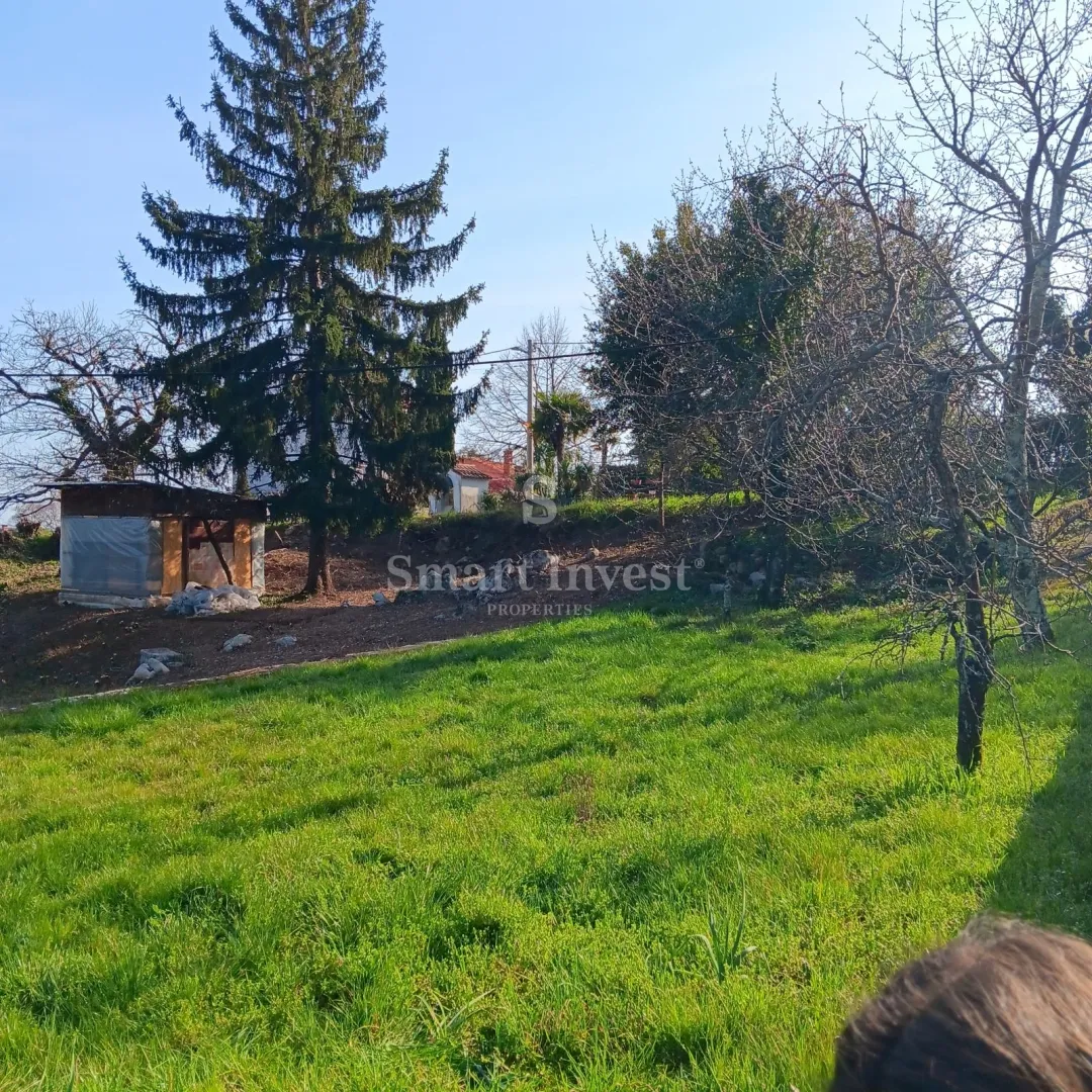 poljane, građevinsko zemljište od 1400 m2 - slika 8
