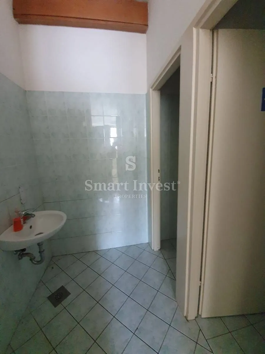 rijeka - podmurvice, poslovni prostor od 342 m2 - slika 12