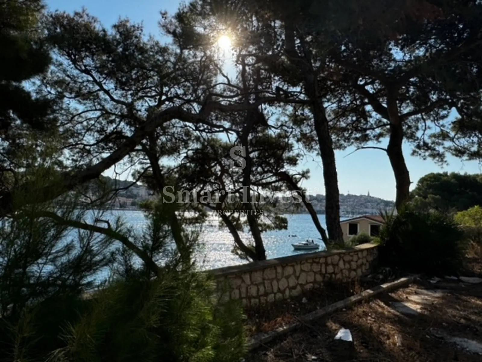 mali lošinj, zgrada i građevinsko zemljište prvi red uz more - slika 9