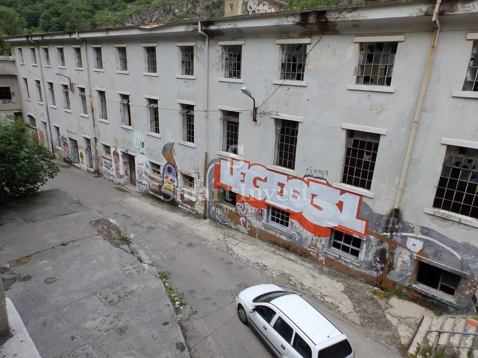 rijeka - centar, prodaje se hala od 10.000 m2 - slika 4
