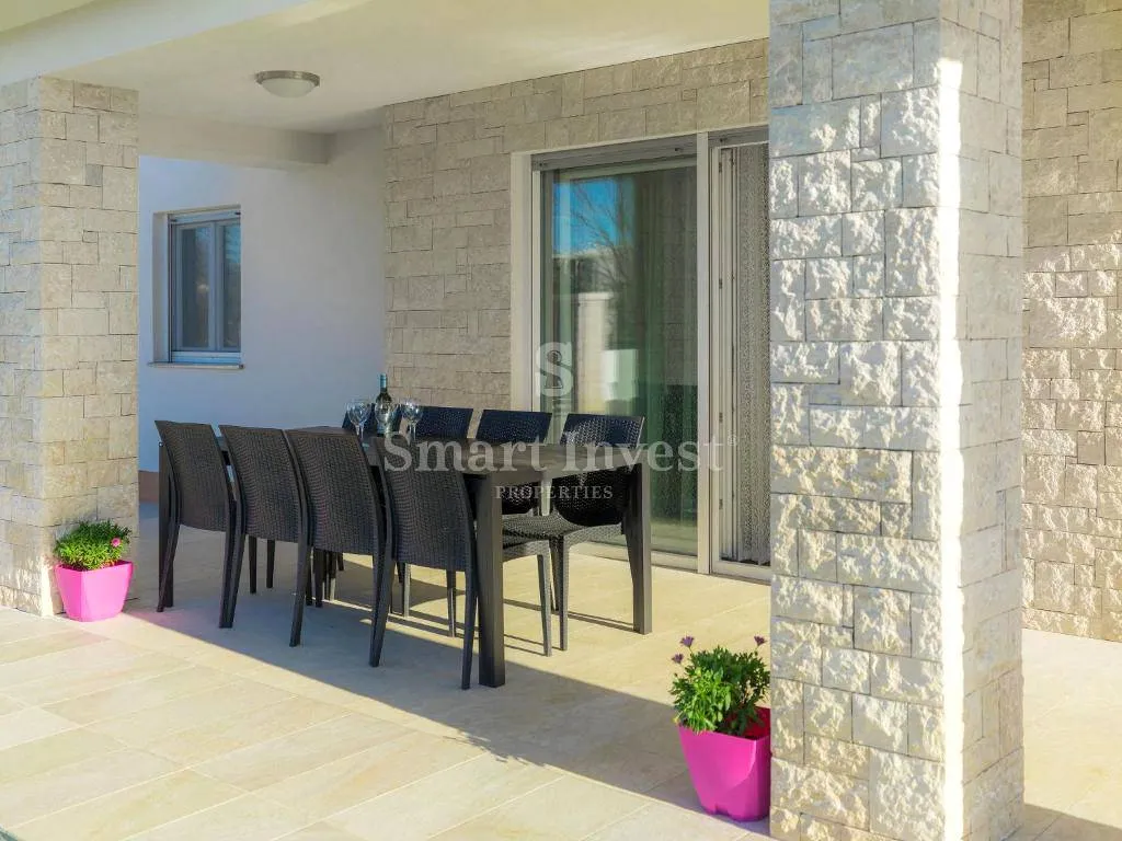 poreč, nova samostojeća kuća s bazenom, 5 km od mora - slika 6