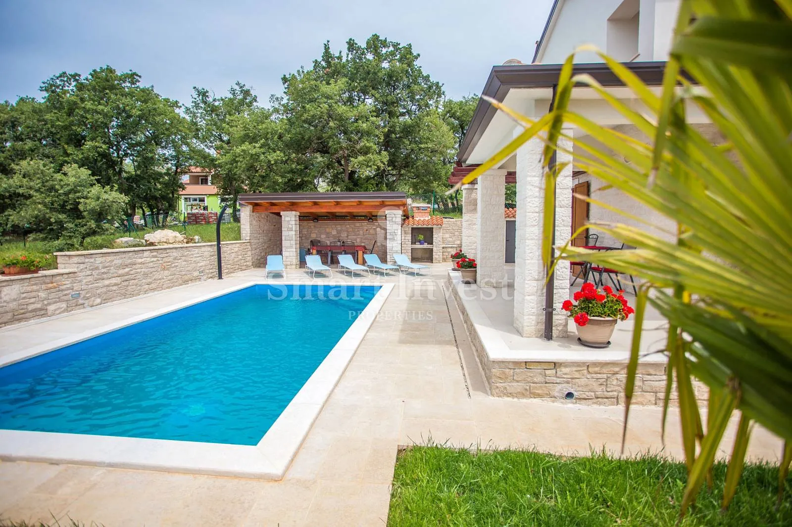 poreč - okolica, prekrasna vila s bazenom i pogledom na more - slika 5
