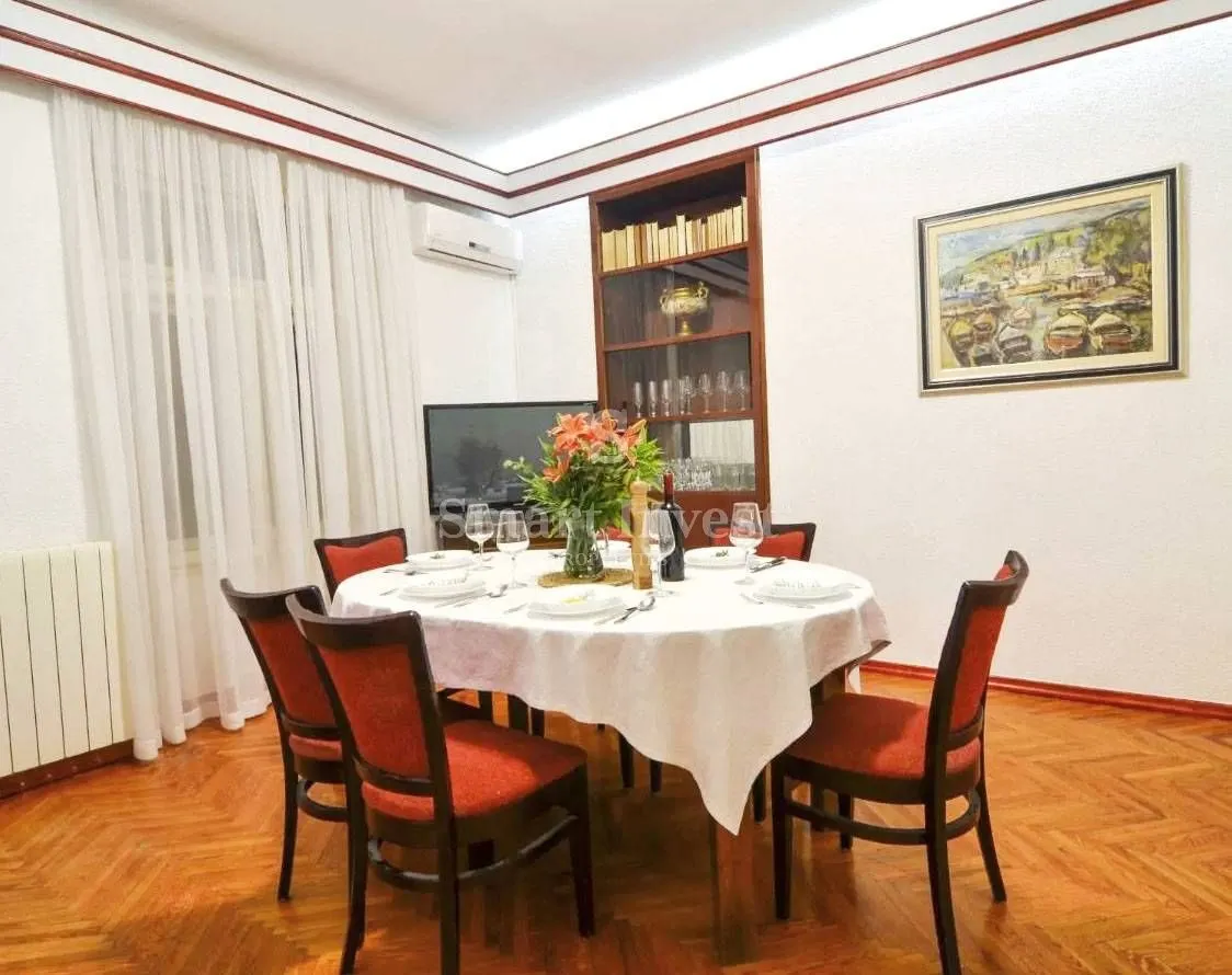 opatija - centar, dvoetažan stan 3s+db s okućnicom i parkingom, 150 m do mora! - slika 9