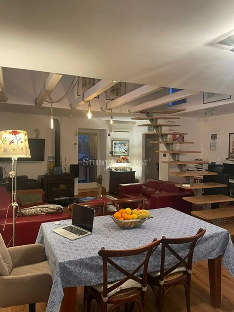 cres, kuća s apartmanima i restoranom - slika 10