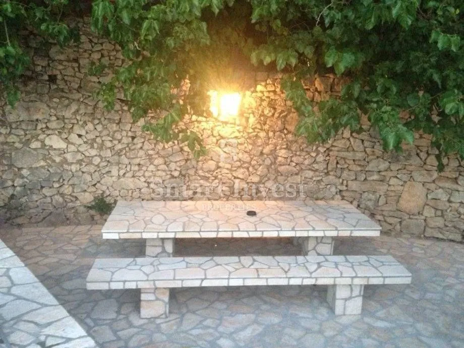 novi vinodolski, apartmanska kuća od 400 m2 - slika 8