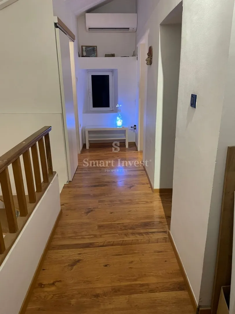 cres, kuća s apartmanima i restoranom - slika 16