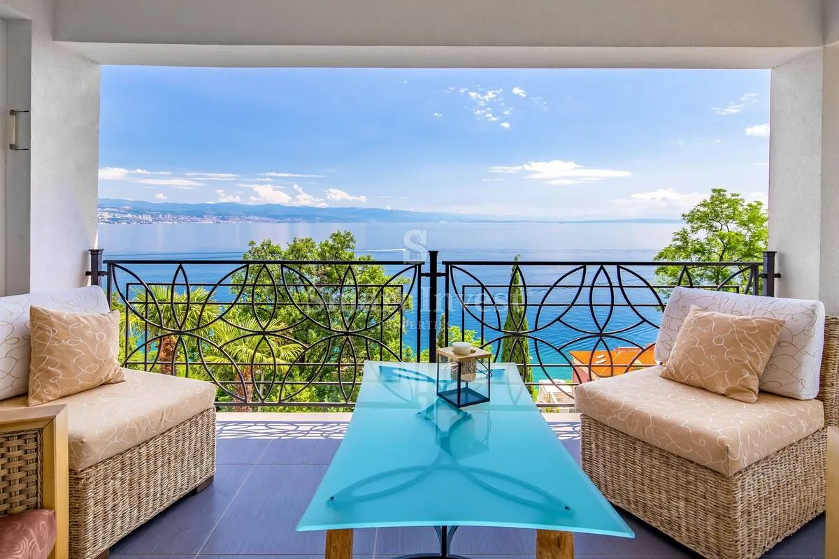 opatija, luksuzan penthouse drugi red do mora, s okućnicom - slika 7