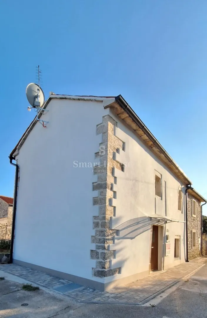 istra, barban, renovirana kamena kuća - slika 2