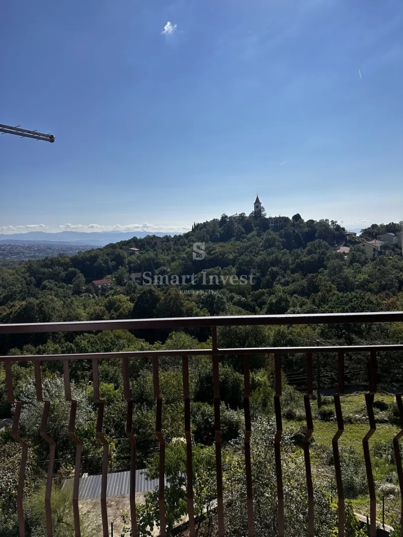 MATULJI - RUKAVAC, samostojeća kuća s 3 stana i pogledom! - Rukavac, Matulji