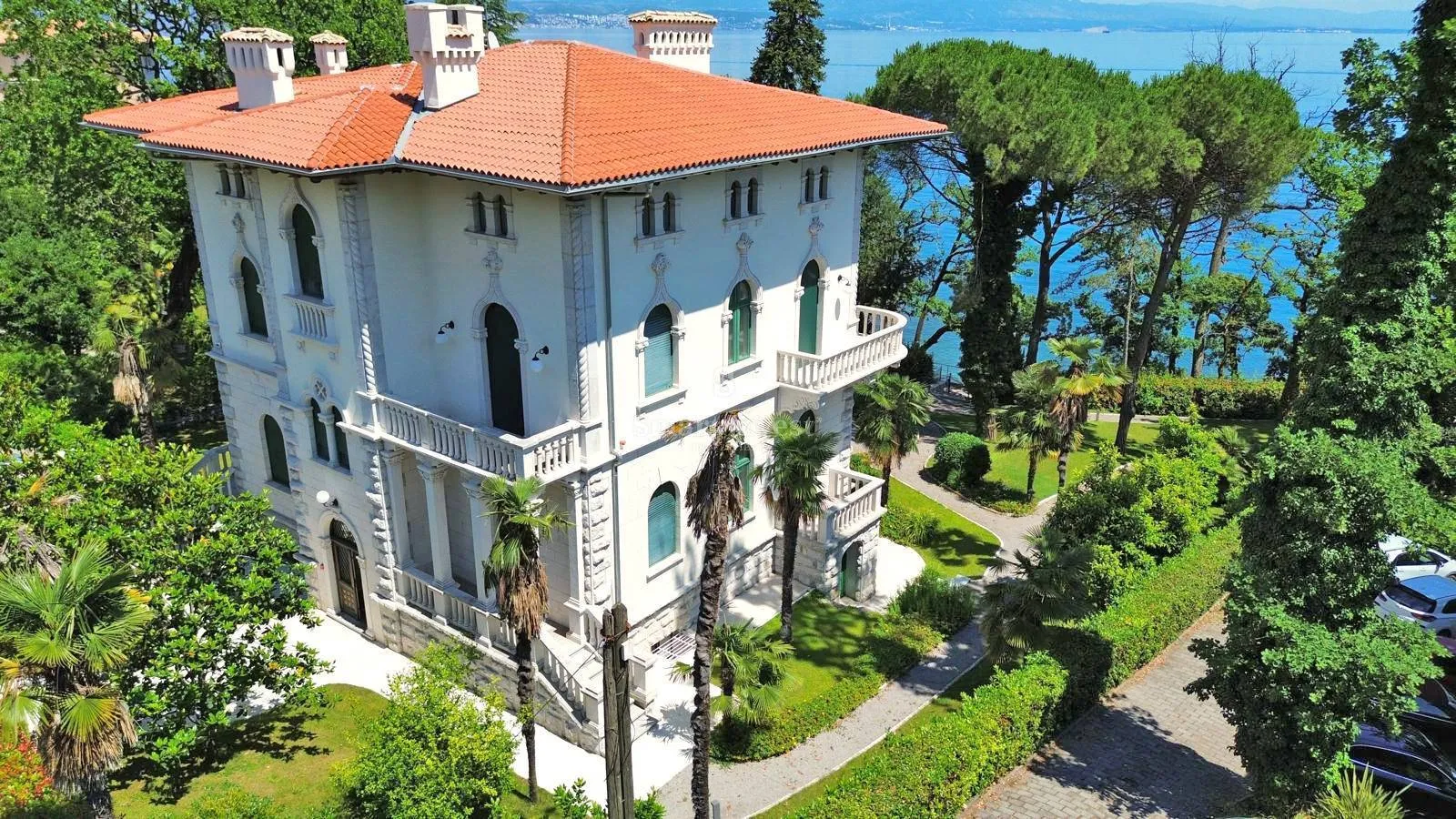 opatija, stara austrougarska vila uz more - slika 2