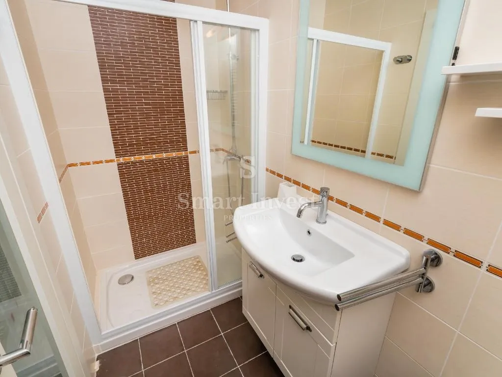mošćenička draga, vila uz more s 6 apartmana i velikom okućnicom - slika 24