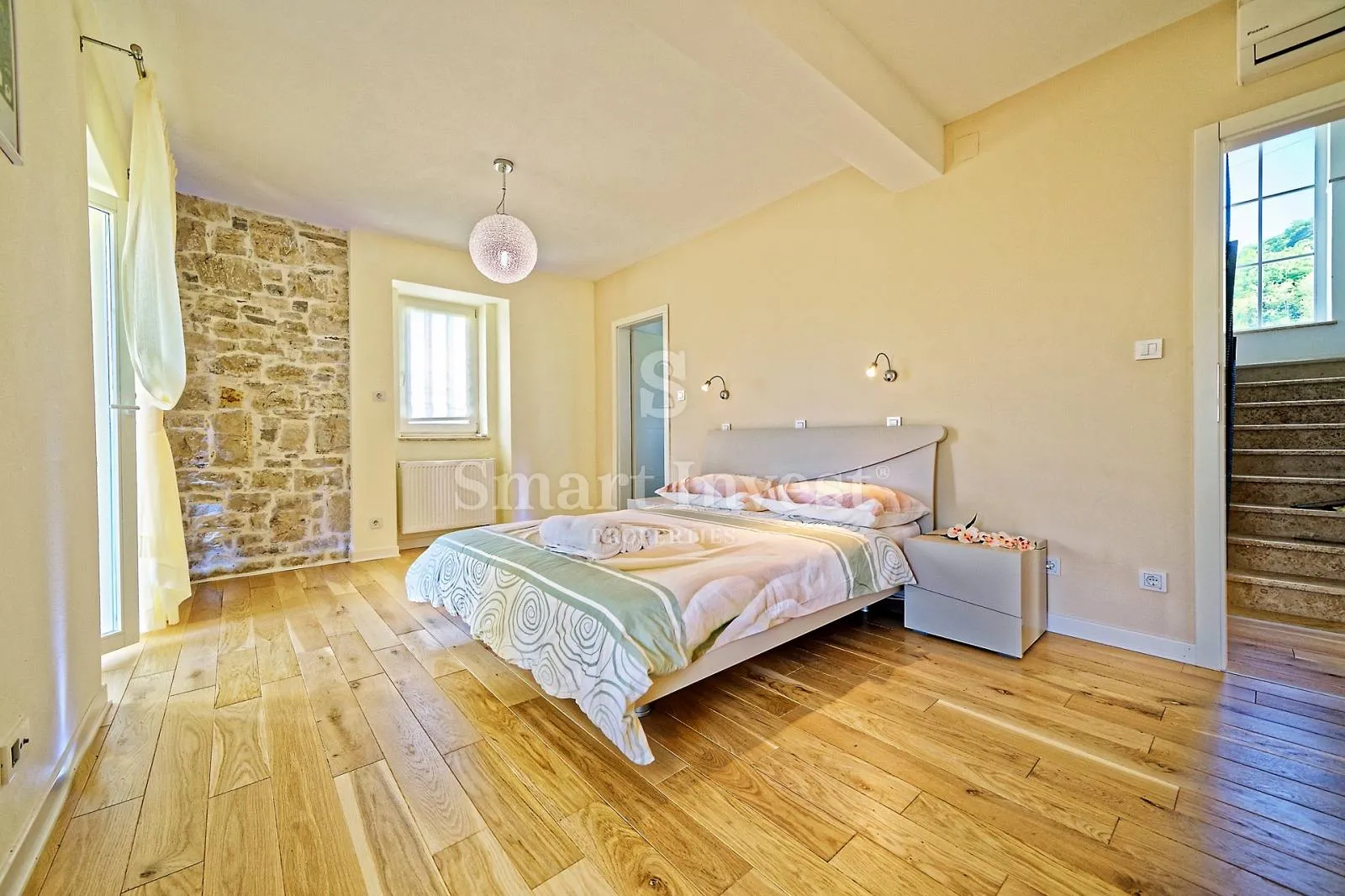 istra, vila s bazenom na osami, s pogledom na motovun, prodaja - slika 21