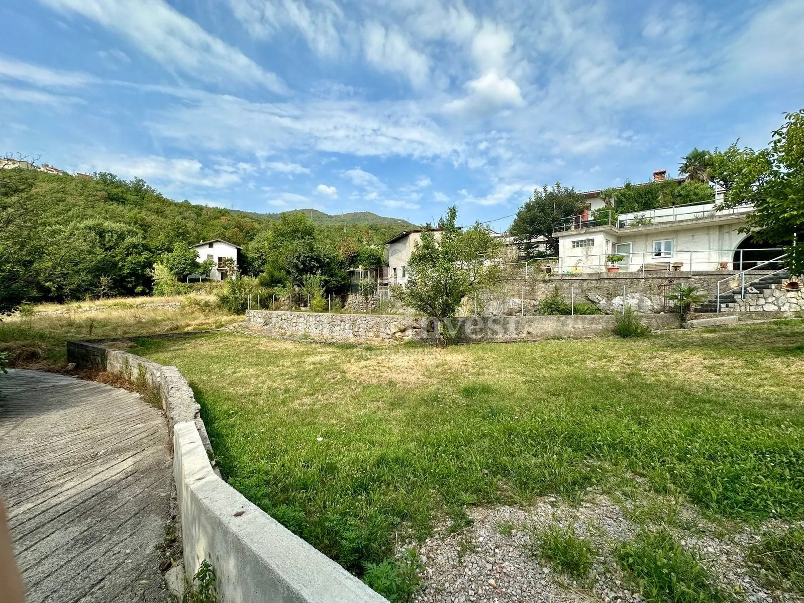 pobri, zemljište od 615 m2 s djelomičnim pogledom na more - slika 4