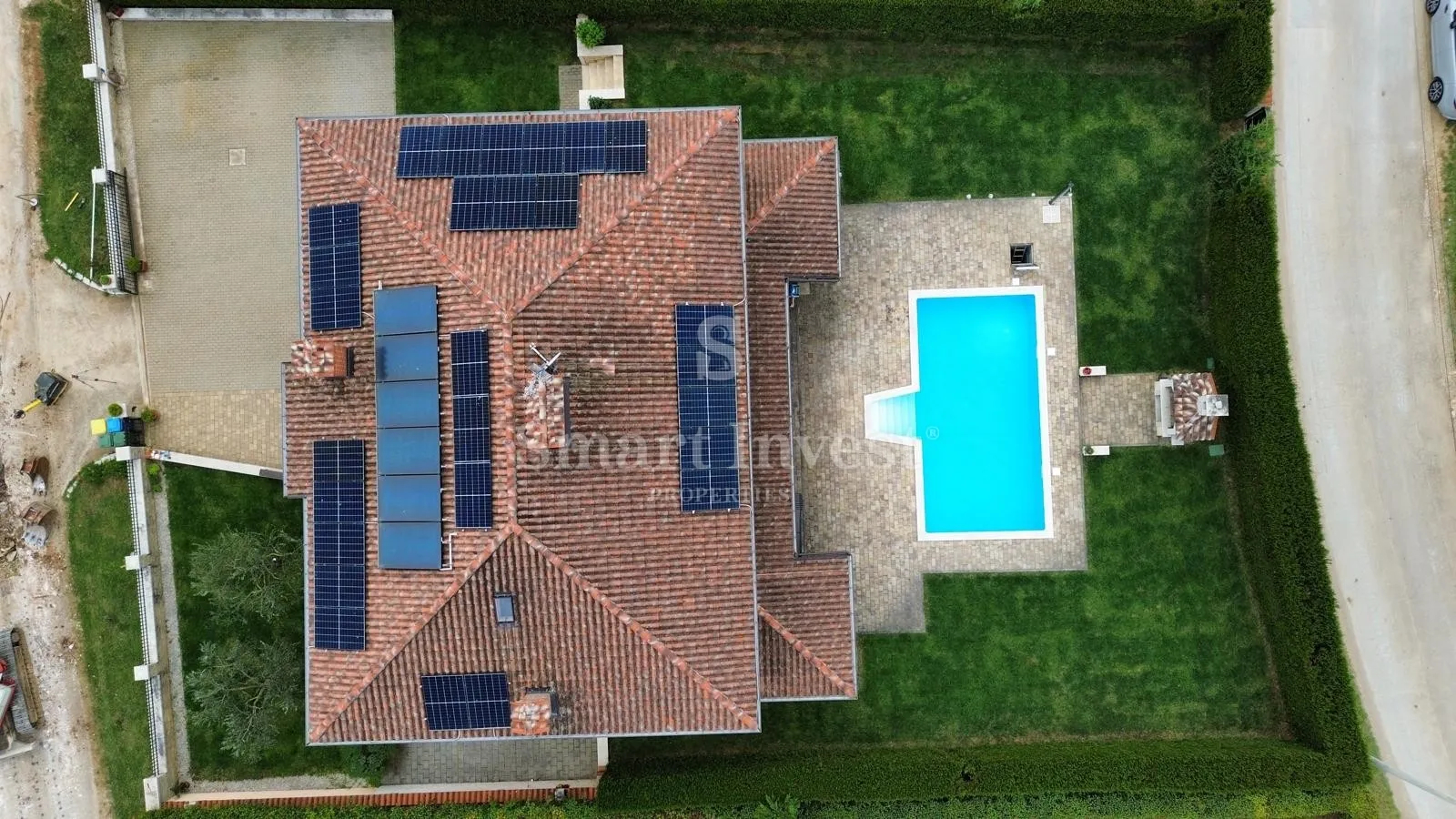 poreč, kuća s 4 apartmana i bazenom - slika 19