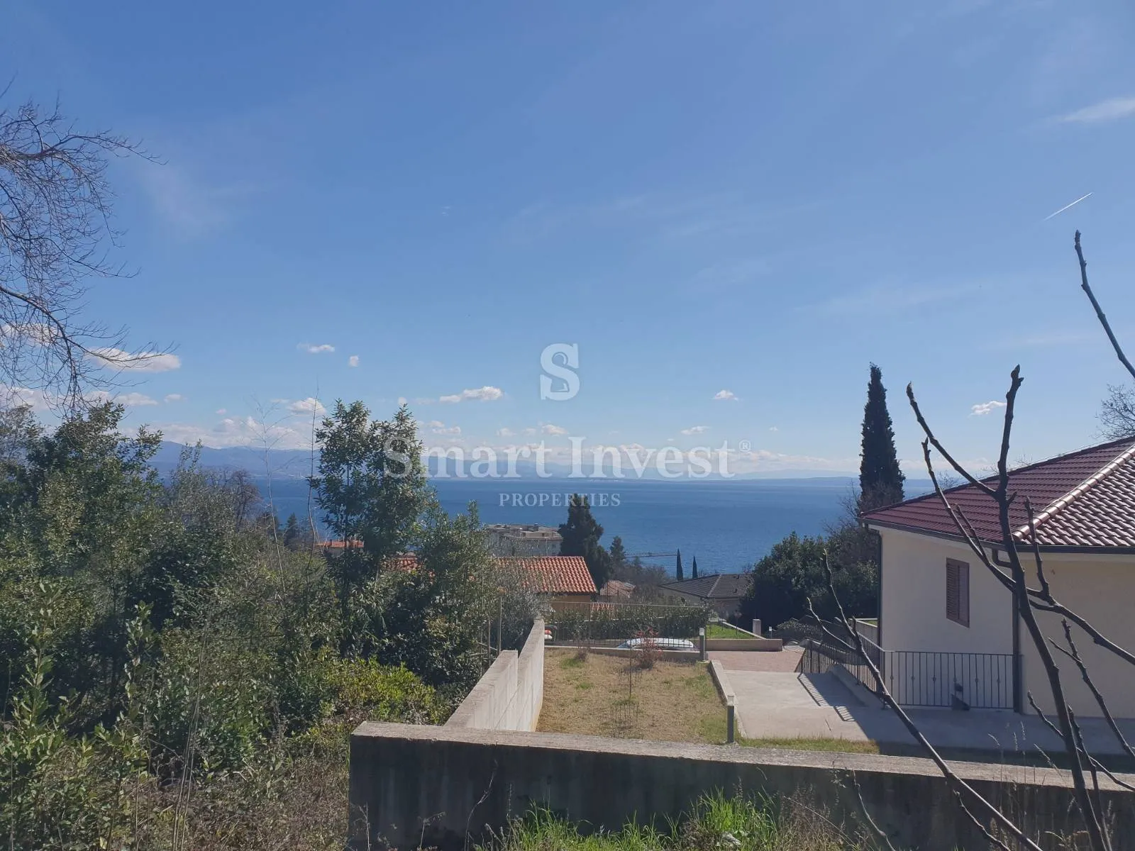 lovran, građevinsko zemljište od 3526 m2 - slika 2