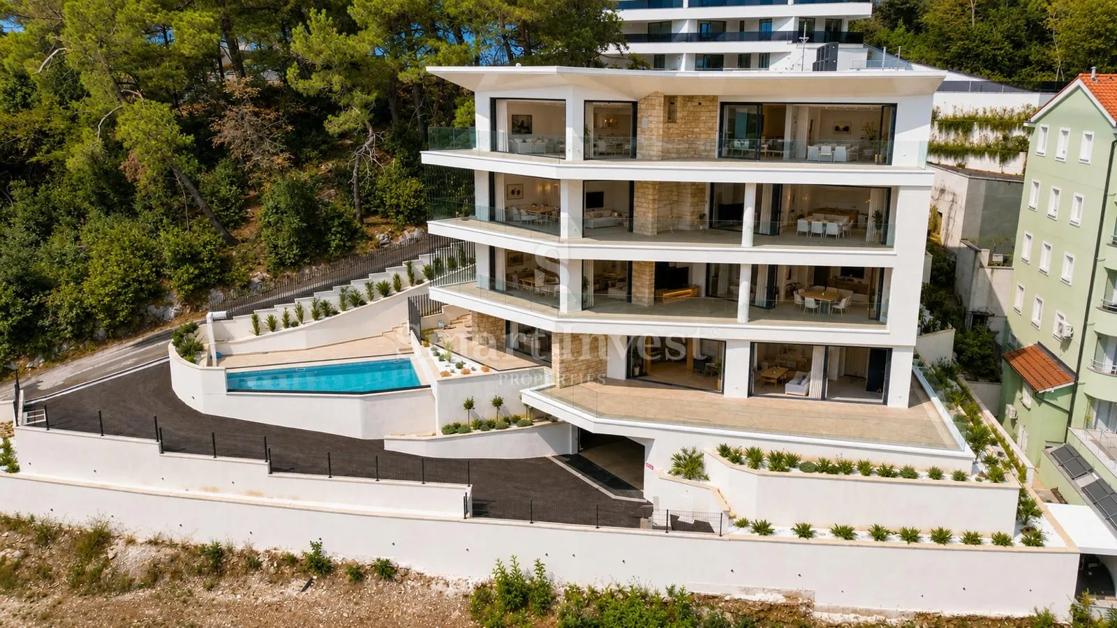 OPATIJA - CENTAR, raskošni penthouse s pogledom na more u novogradnji s bazenom (S3)