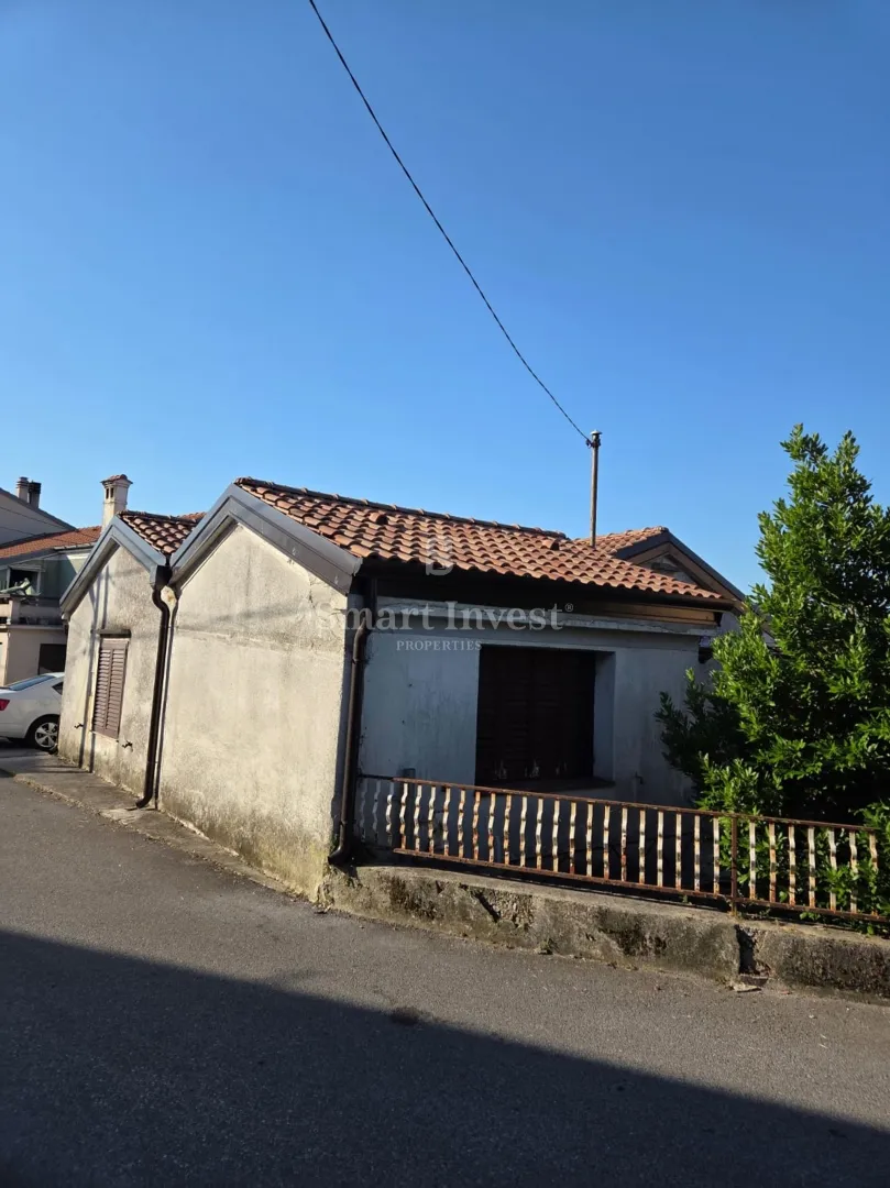 viškovo, starina s okućnicom i pogledom na more - slika 5