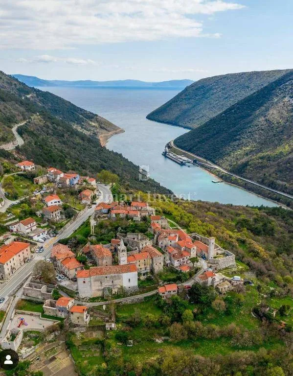 istra - plomin, kuća od 270 m2, poslovna i stambena mogućnost - slika 23