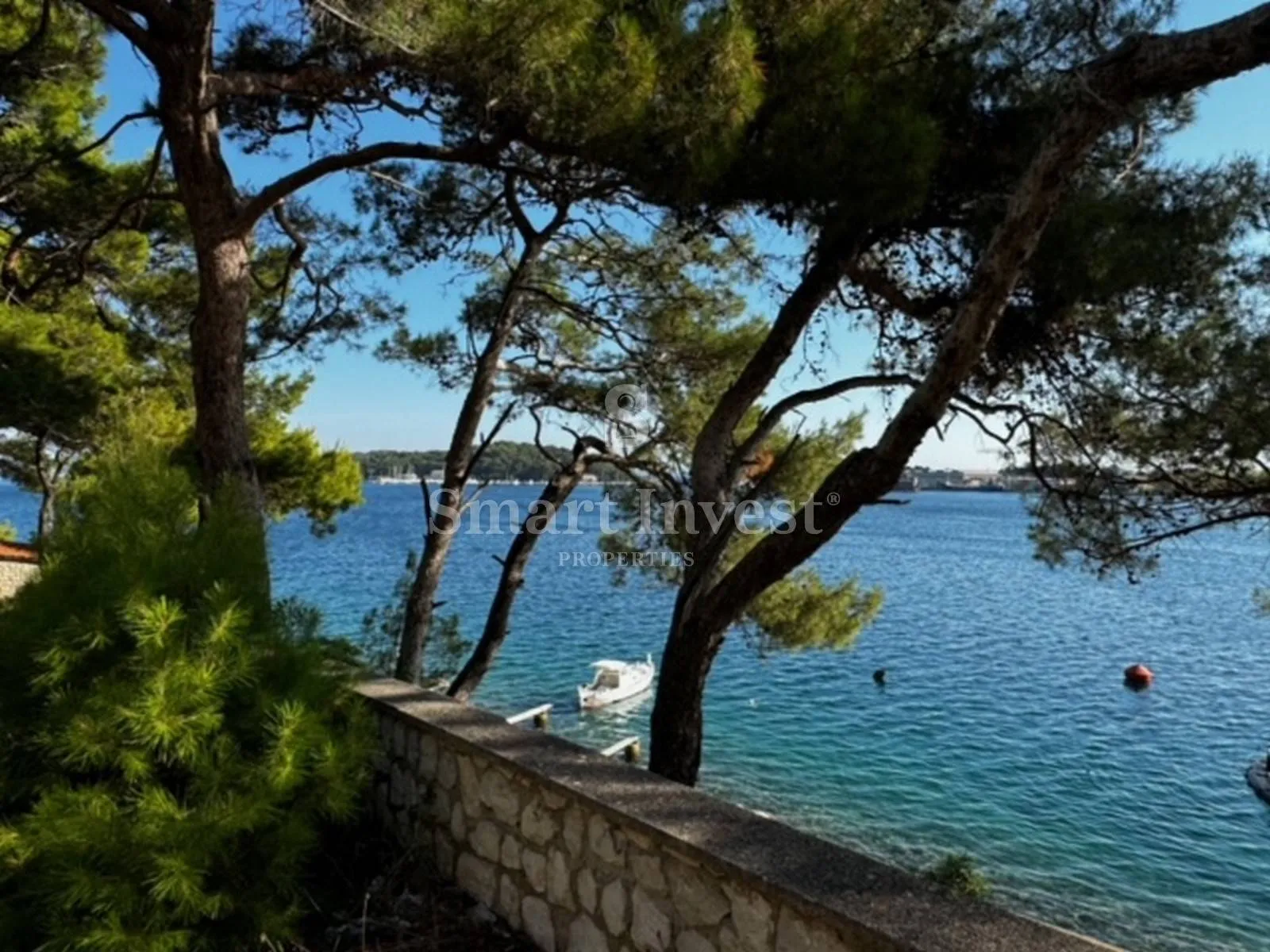 mali lošinj, zgrada i građevinsko zemljište prvi red uz more - slika 8