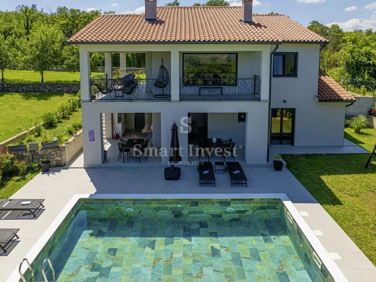 LABIN - RABAC, nova moderna vila s bazenom 7 km od mora - Rabac, Labin