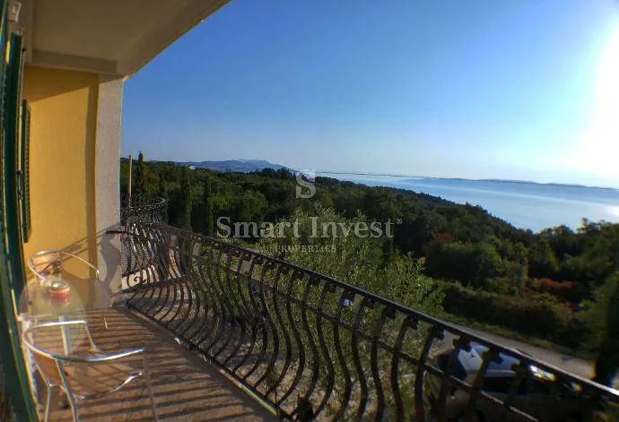 istra, kuća 450 m2 - 8 apartmana, bazen i pogled na more! - slika 5