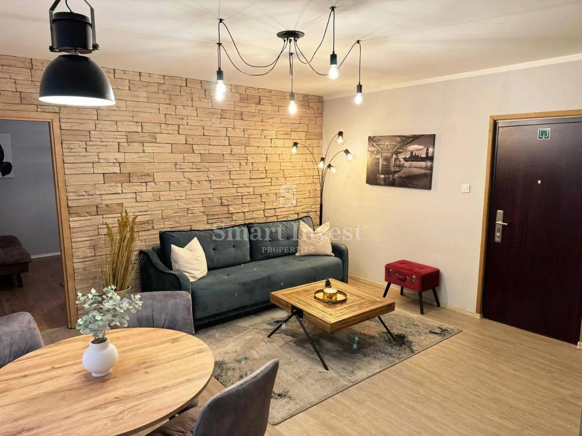 rijeka - korzo, dva apartmana s uhodanim poslom - slika 4