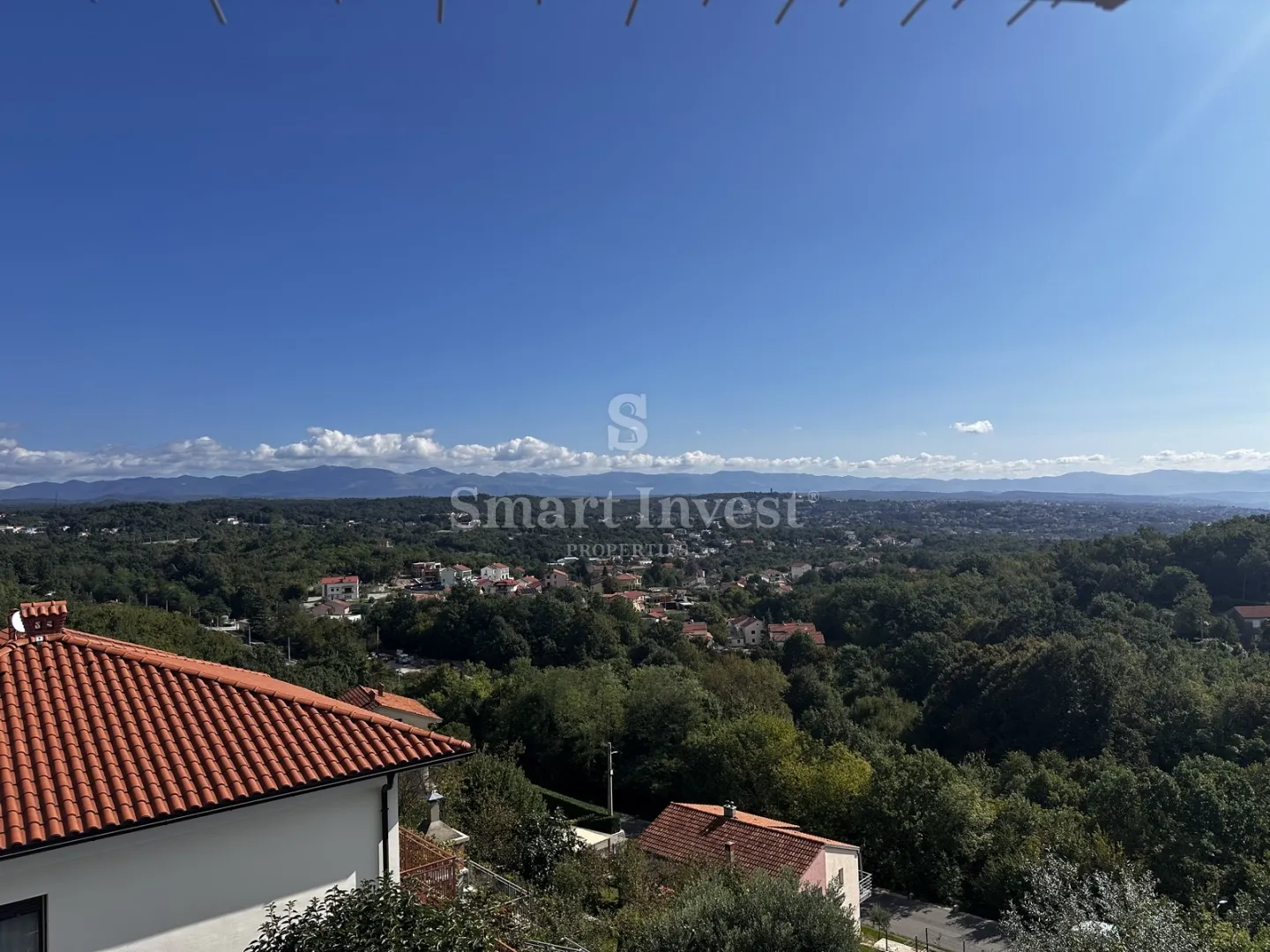 matulji - rukavac, samostojeća kuća s 3 stana i pogledom! - slika 18
