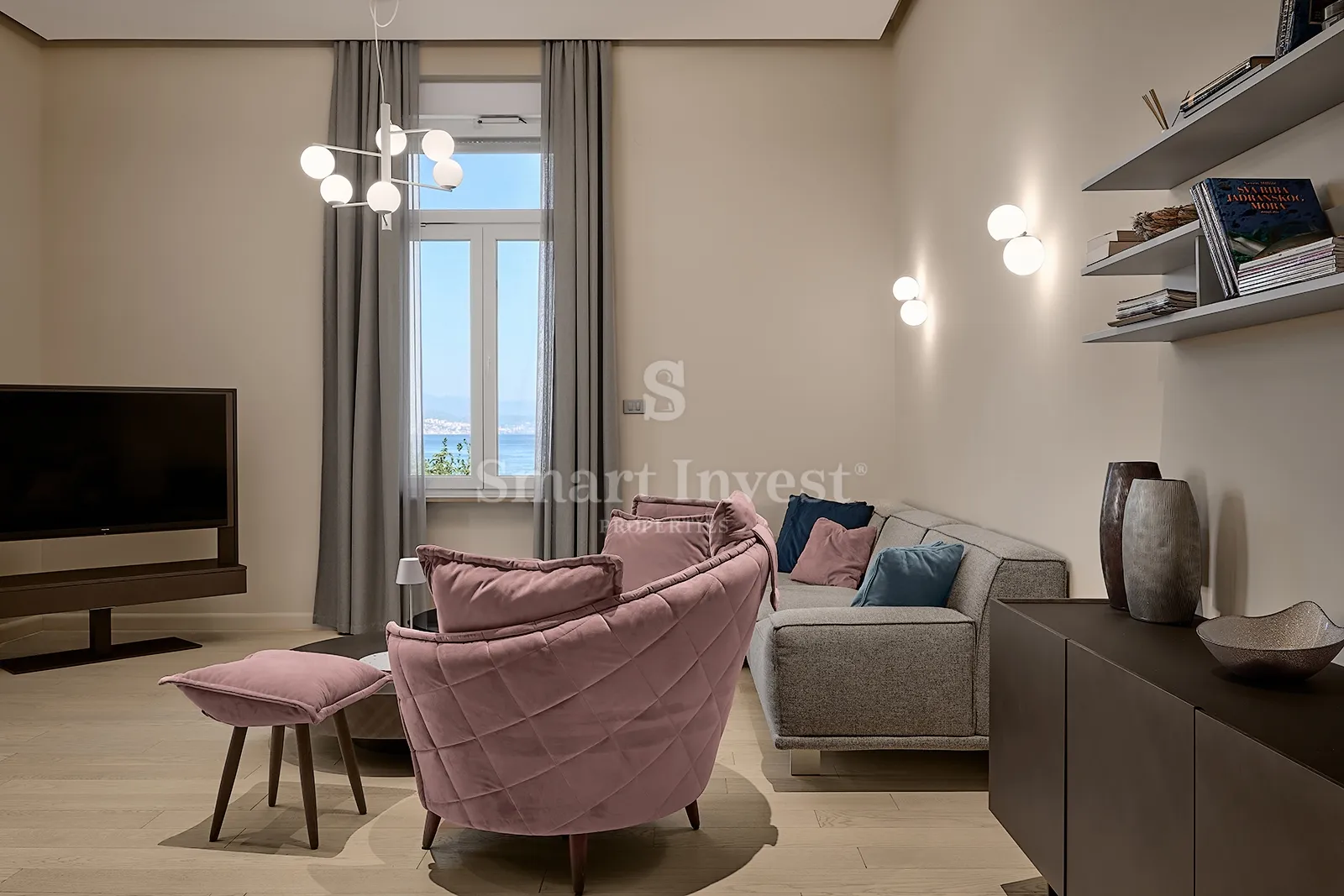 opatija - centar, luksuzan stan 2s+db prvi red do mora - slika 35