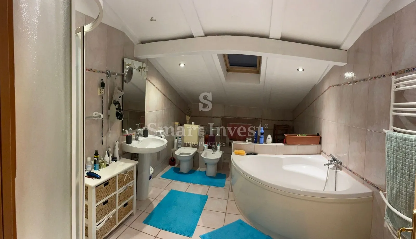 cres, kuća s apartmanima i restoranom - slika 15