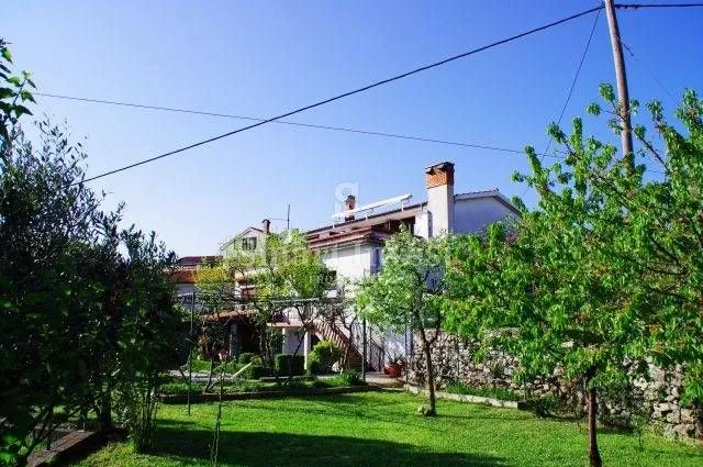 matulji, prekrasna obiteljska kuća na super lokaciji - slika 9
