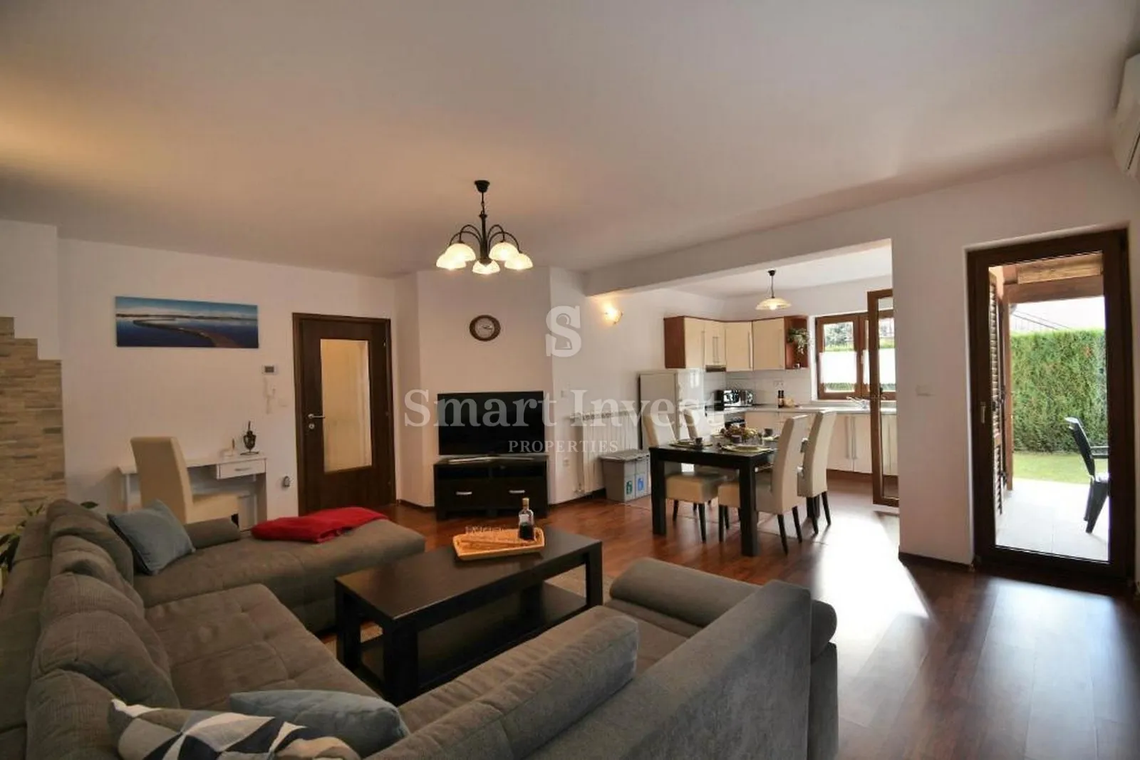 poreč, kuća s 4 apartmana i bazenom - slika 32