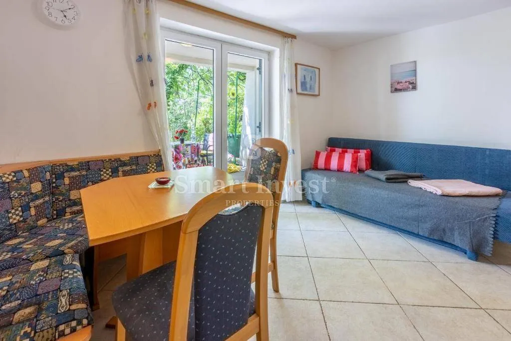 dramalj, kuća sa 5 apartmana i 2 garaže blizu mora - slika 18