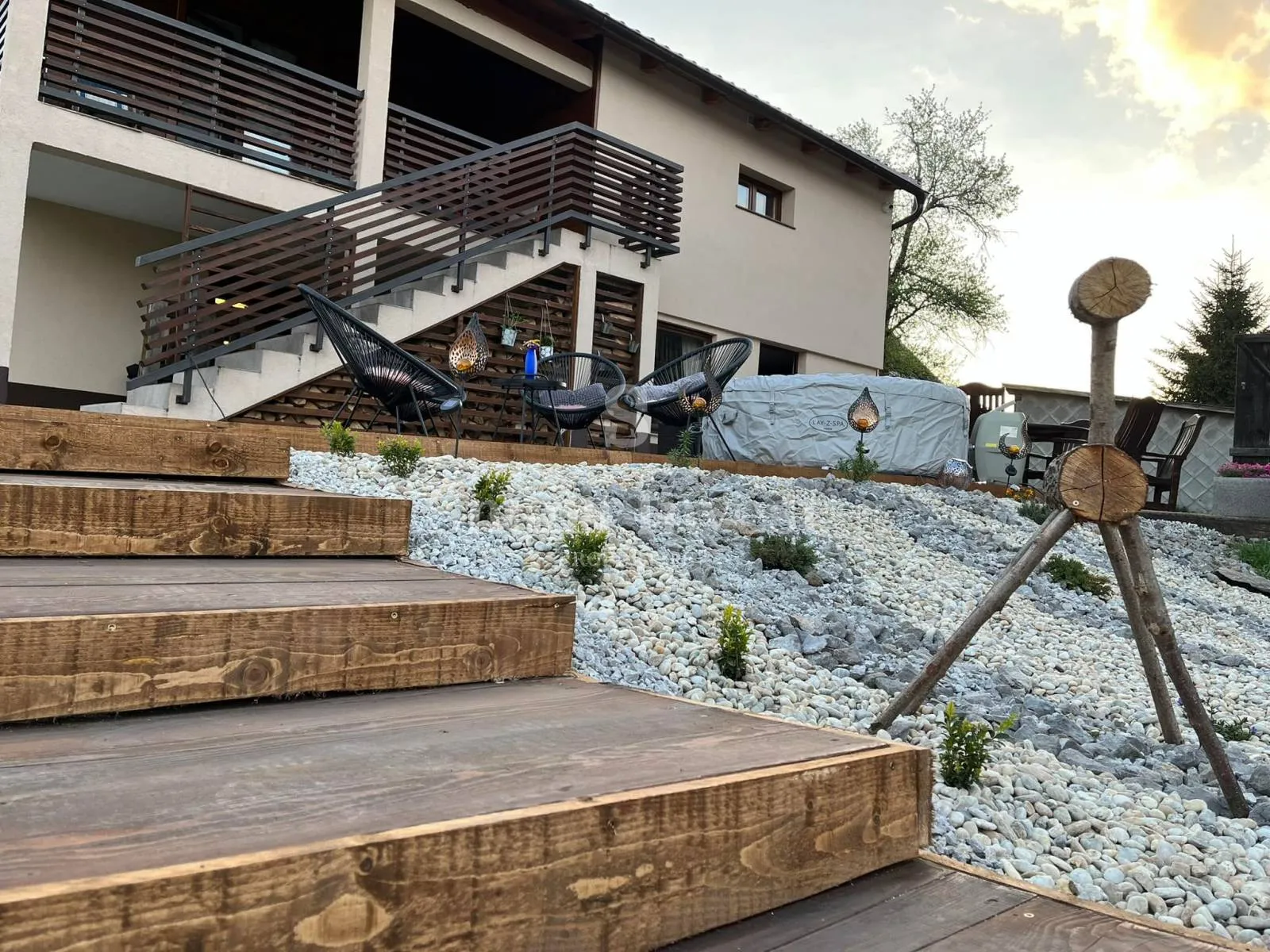 gorski kotar - vrbovsko, novouređena kuća sa 7500 m2 zemljišta, prilika! - slika 8