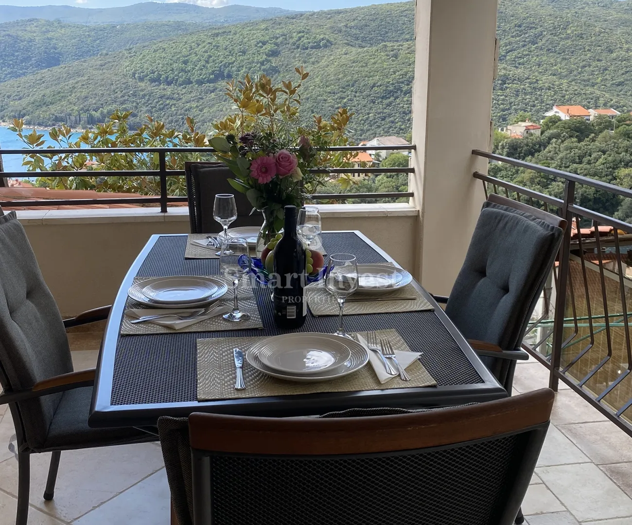 rabac, kuća s 4 stana i panoramskim pogledom na more, rijetkost! - slika 72
