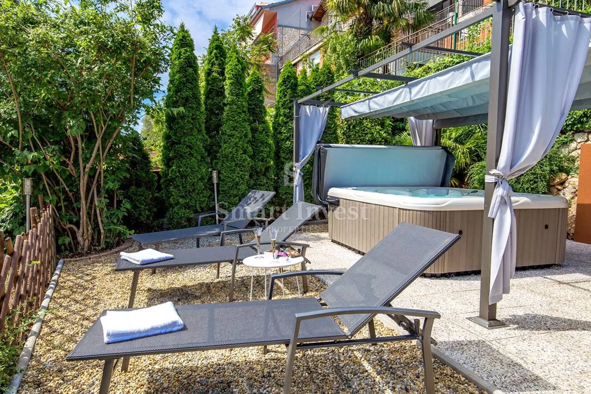 opatija, luksuzan penthouse drugi red do mora, s okućnicom - slika 38