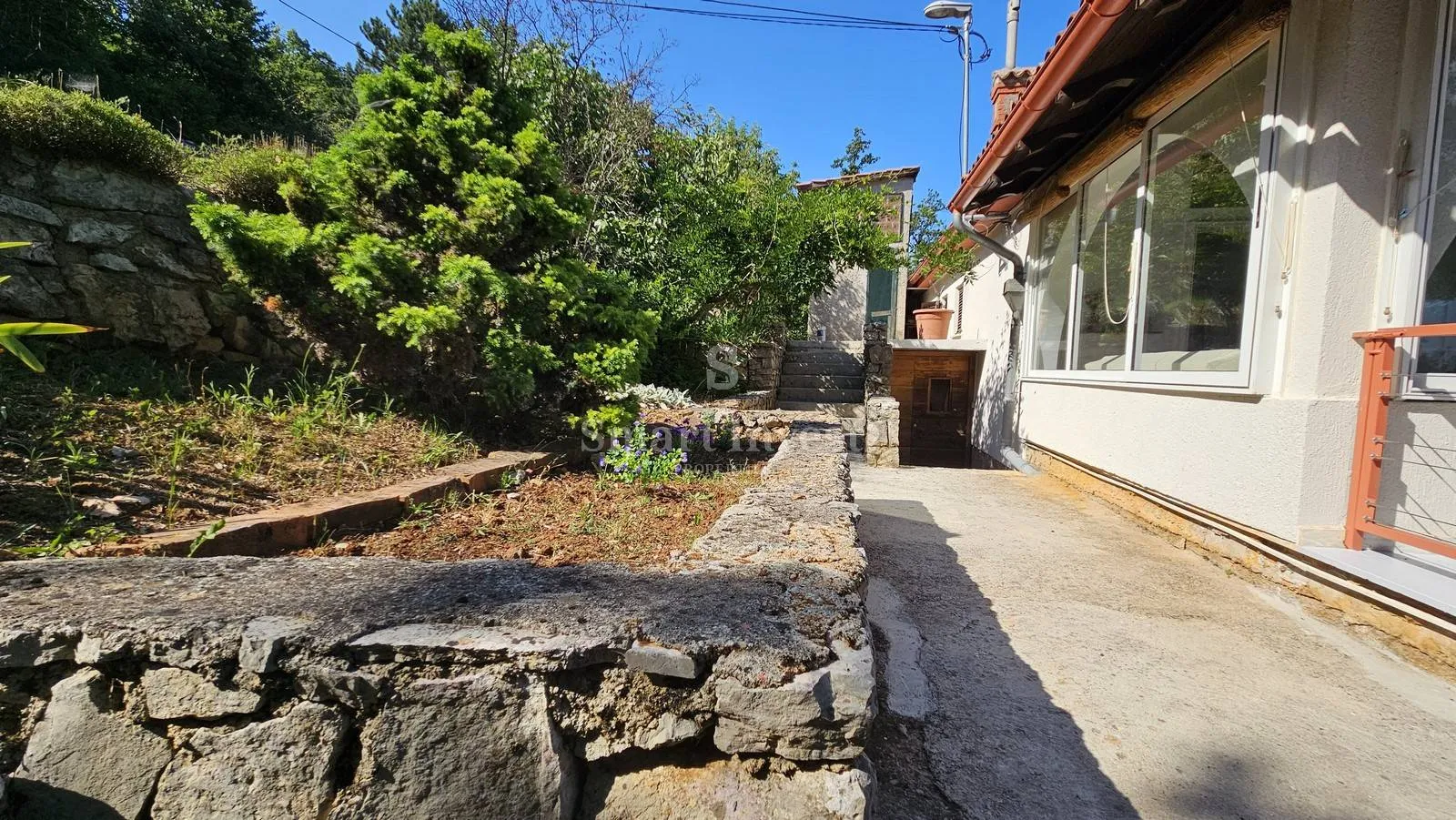 mošćenice, kuća s pogledom na more na mirnoj lokaciji! - slika 31
