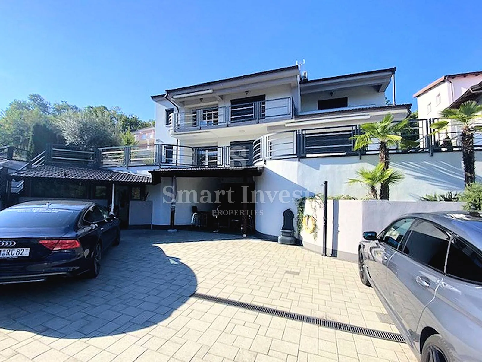lovran, apartmanska kuća od 400 m2 s pogledom na more, na prodaju - slika 1