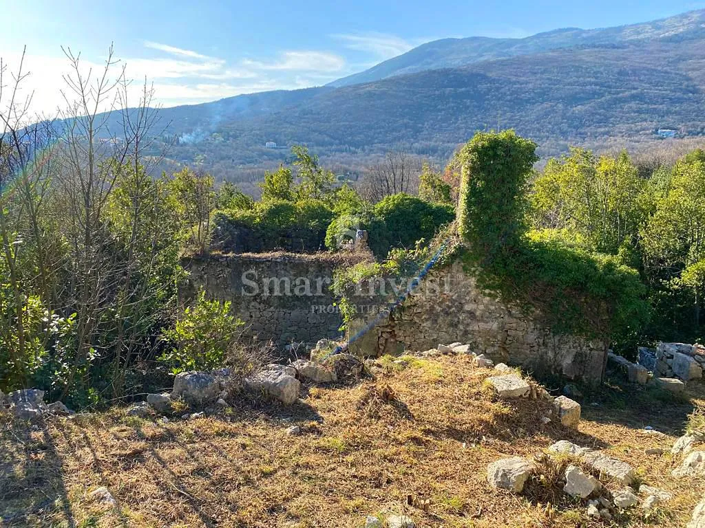 opatijska rivijera, teren od 3.282 m2 sa 7 starina i projektom, pogled na more - slika 17