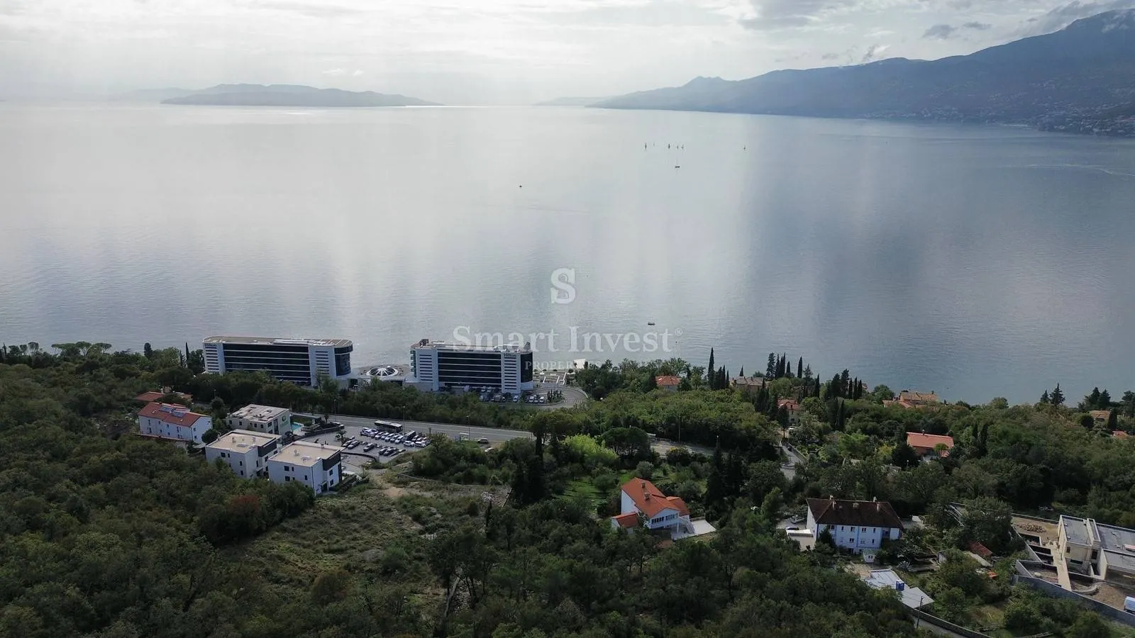 costabella, građevinsko zemljište od 1111 m2 s pogledom na more - slika 2